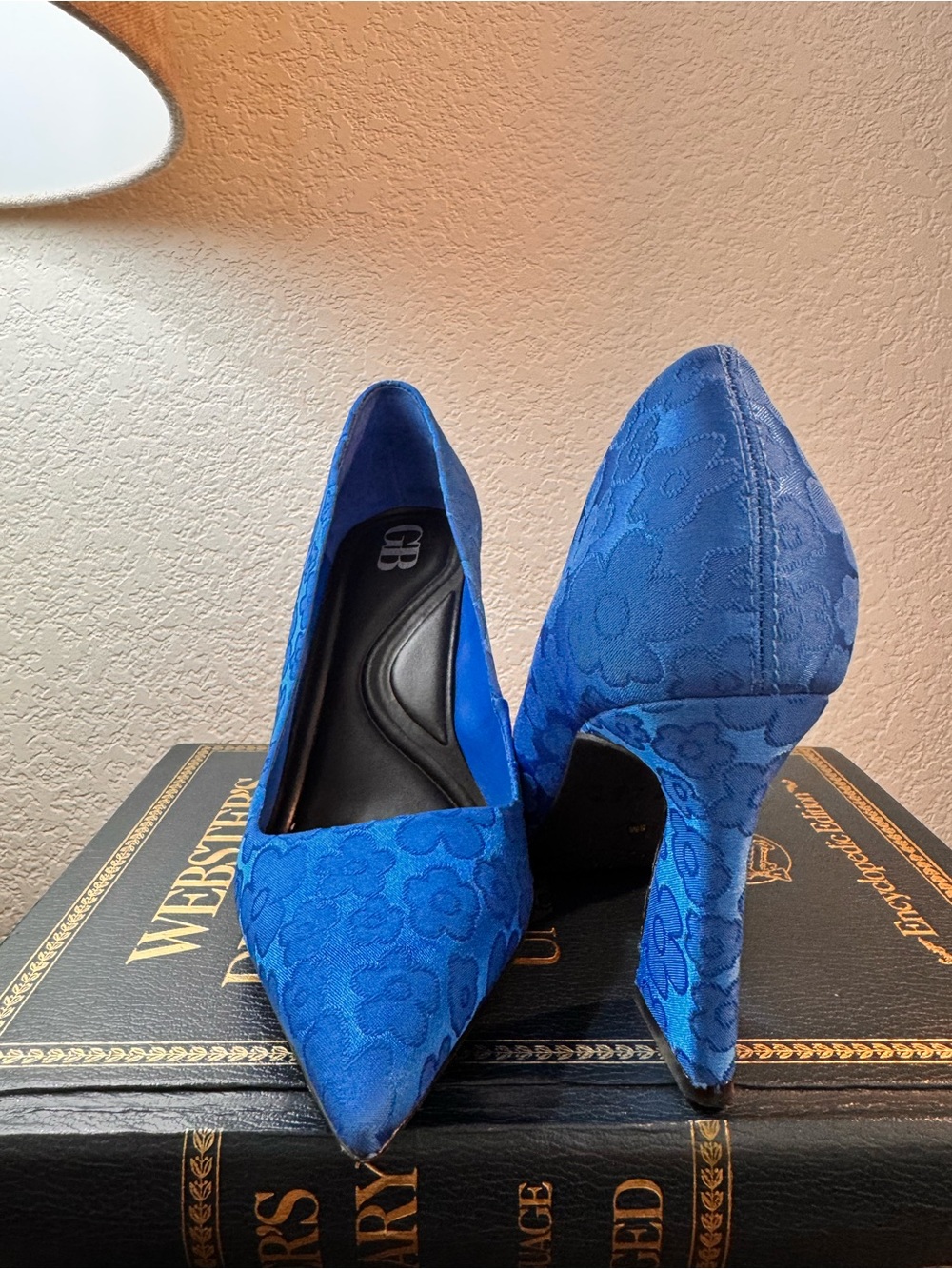 Gianni Bini Blue Floral Jacquard Pointed Block Heels - Picture 5 of 8